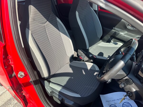 Used Toyota AYGO 2018 for sale - 74313978: Photo 10