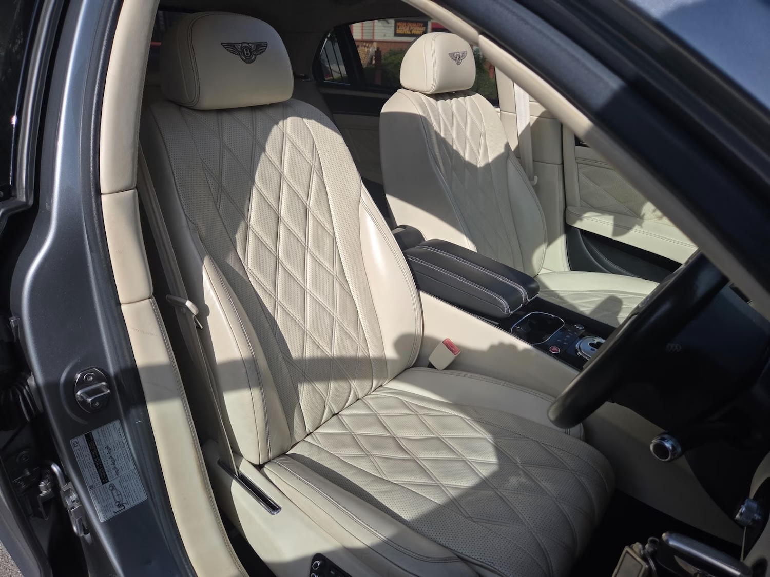 Used Bentley Flying Spur 2015 for sale - 77245530: Photo 11