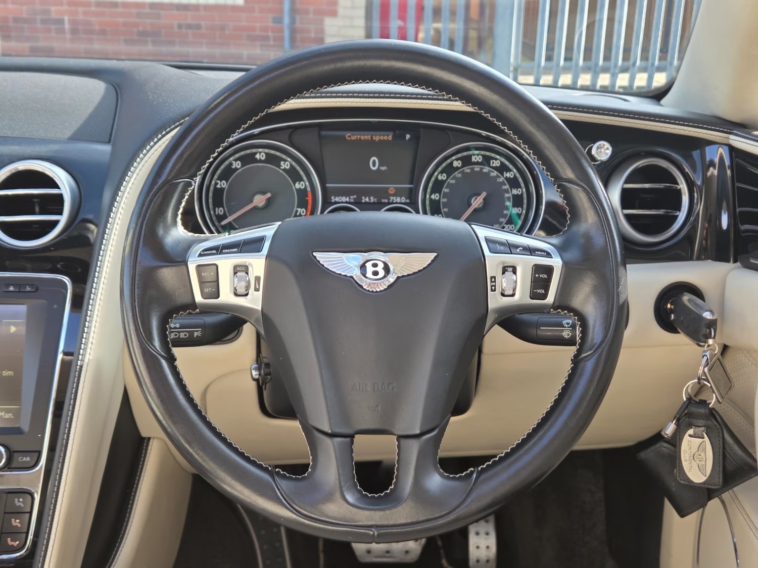 Used Bentley Flying Spur 2015 for sale - 77245530: Photo 19