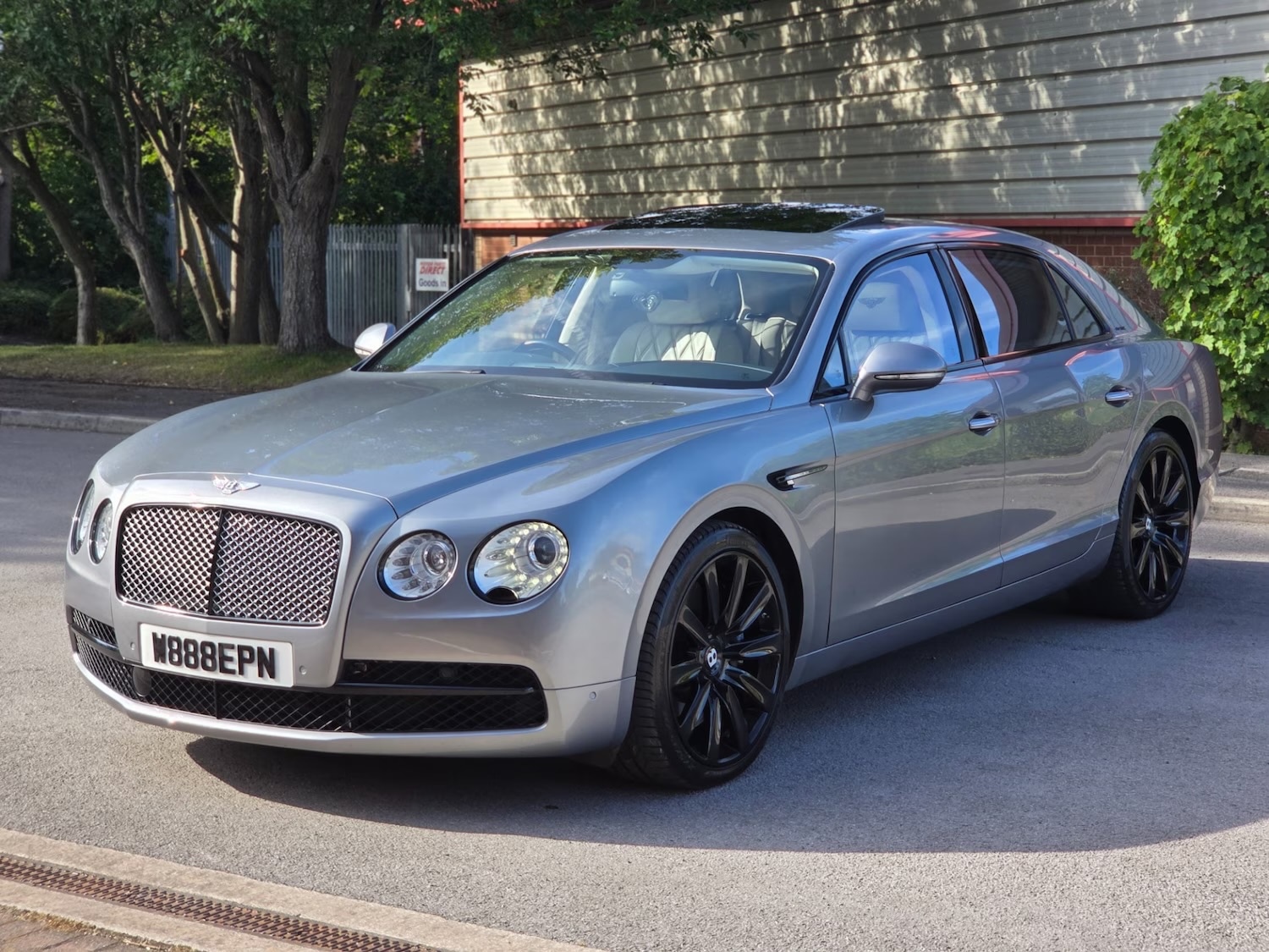 Used Bentley Flying Spur 2015 for sale - 77245530: Photo 7