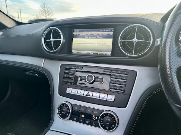 Used Mercedes-Benz SL 2015 for sale - 73133704: Photo 15