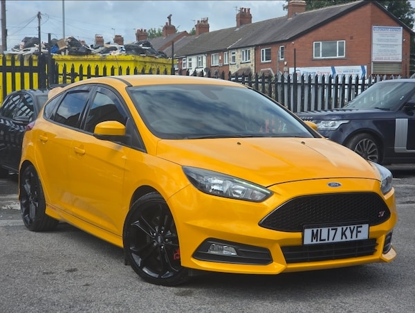 Used Ford Focus 2017 for sale - 75278057: Photo 1