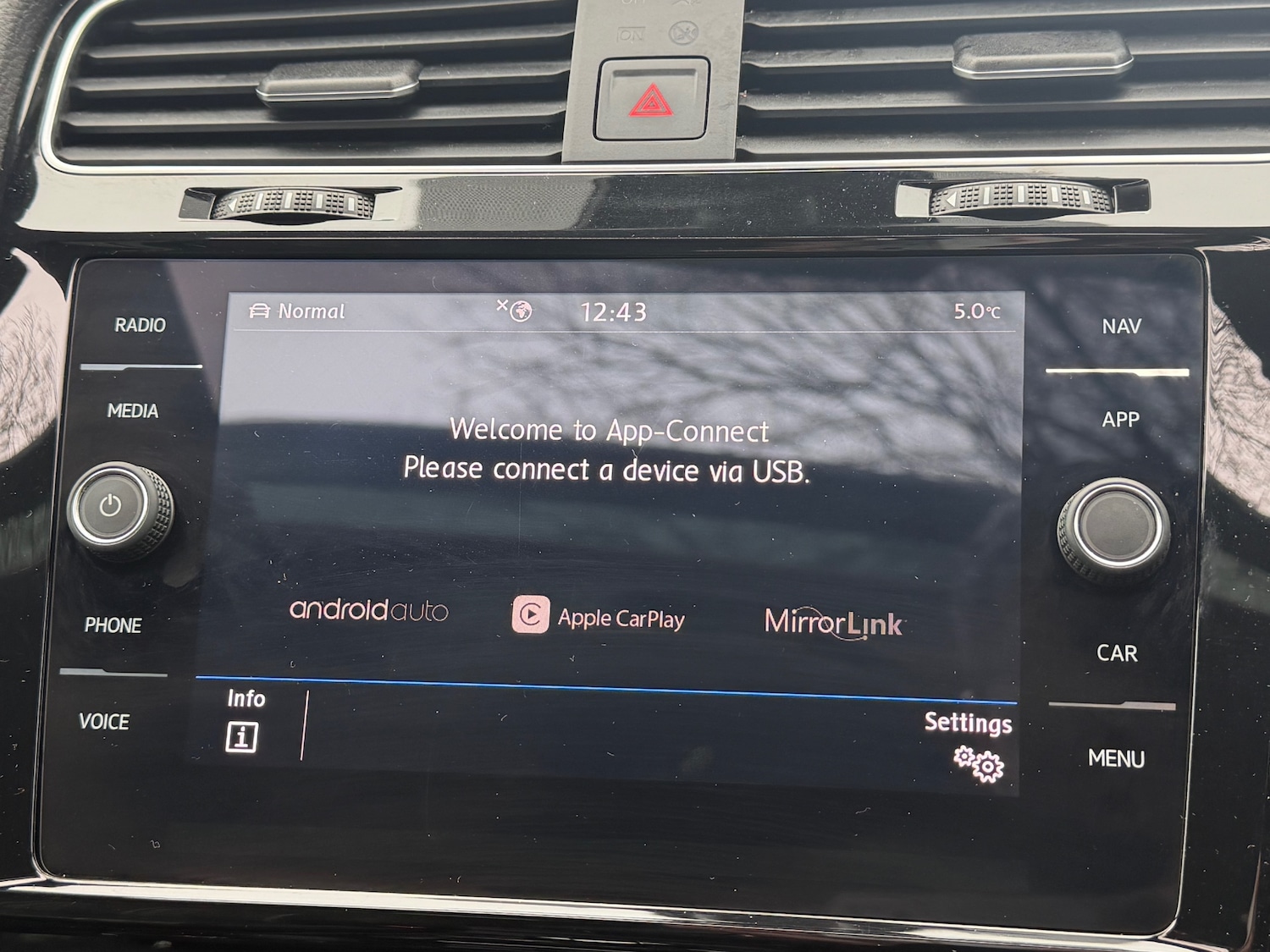 Used Volkswagen Golf 2019 for sale - 77562766: Photo 11