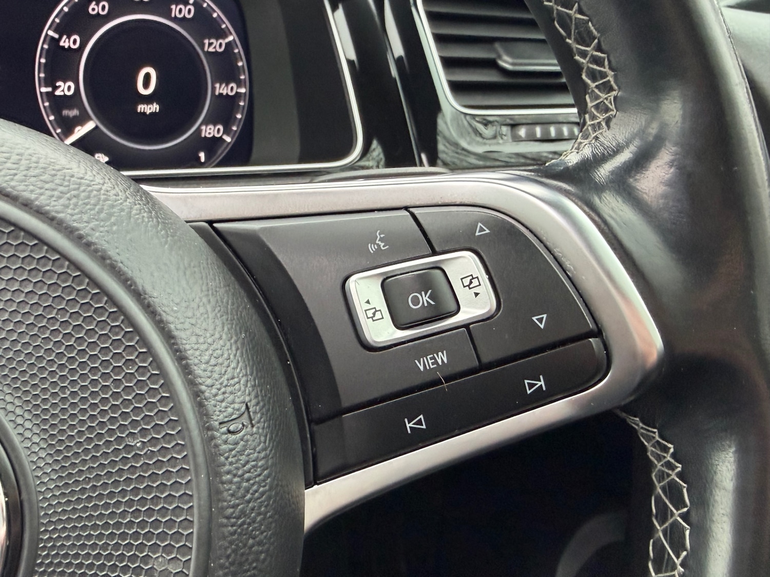 Used Volkswagen Golf 2019 for sale - 77562766: Photo 14