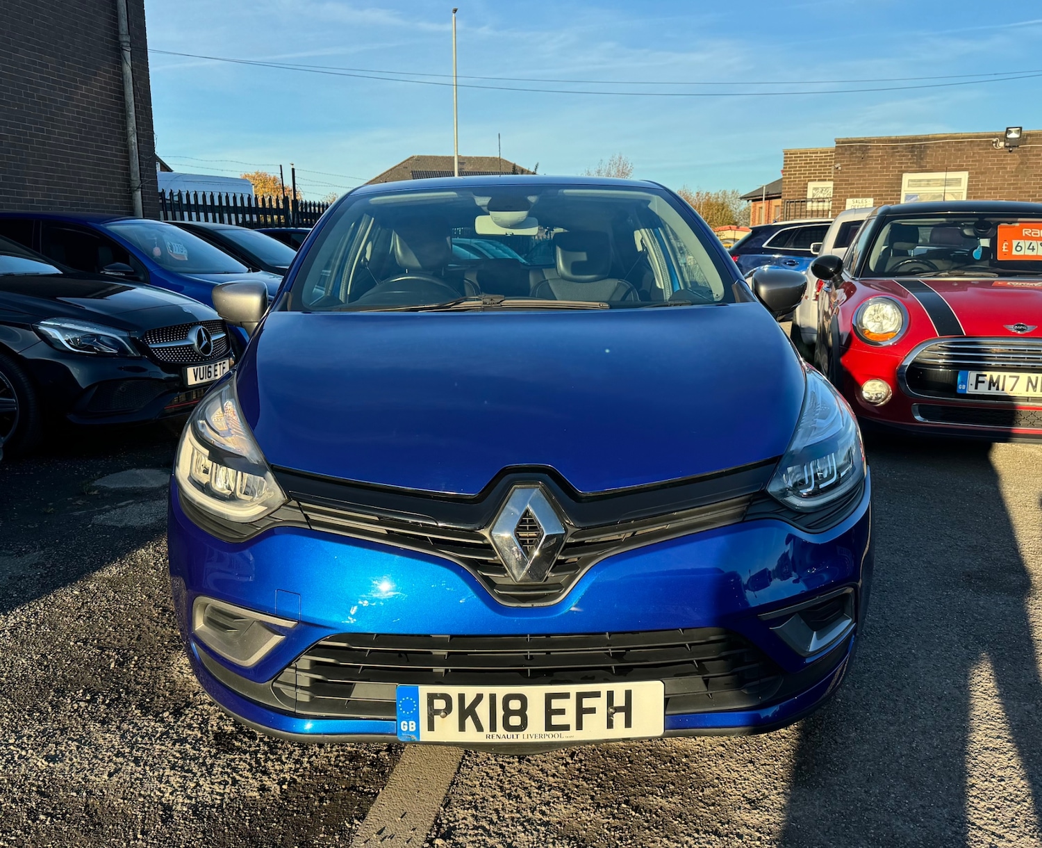 Used Renault Clio 2018 for sale - 77022868: Photo 2