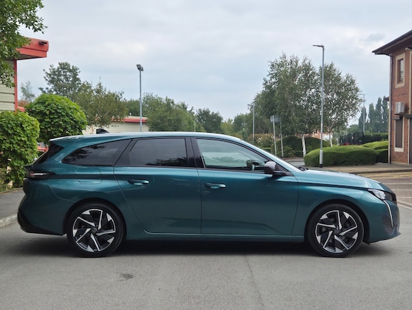 Used Peugeot 308 2023 for sale - 75567556: Photo 2