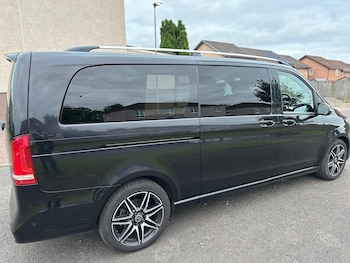 Used Mercedes-Benz V-Class 2023 for sale - 74804843: Photo