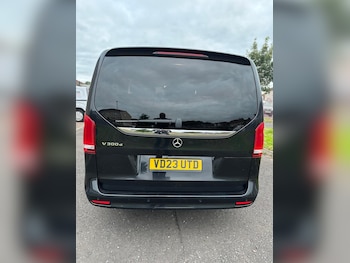 Used Mercedes-Benz V-Class 2023 for sale - 74804843: Photo