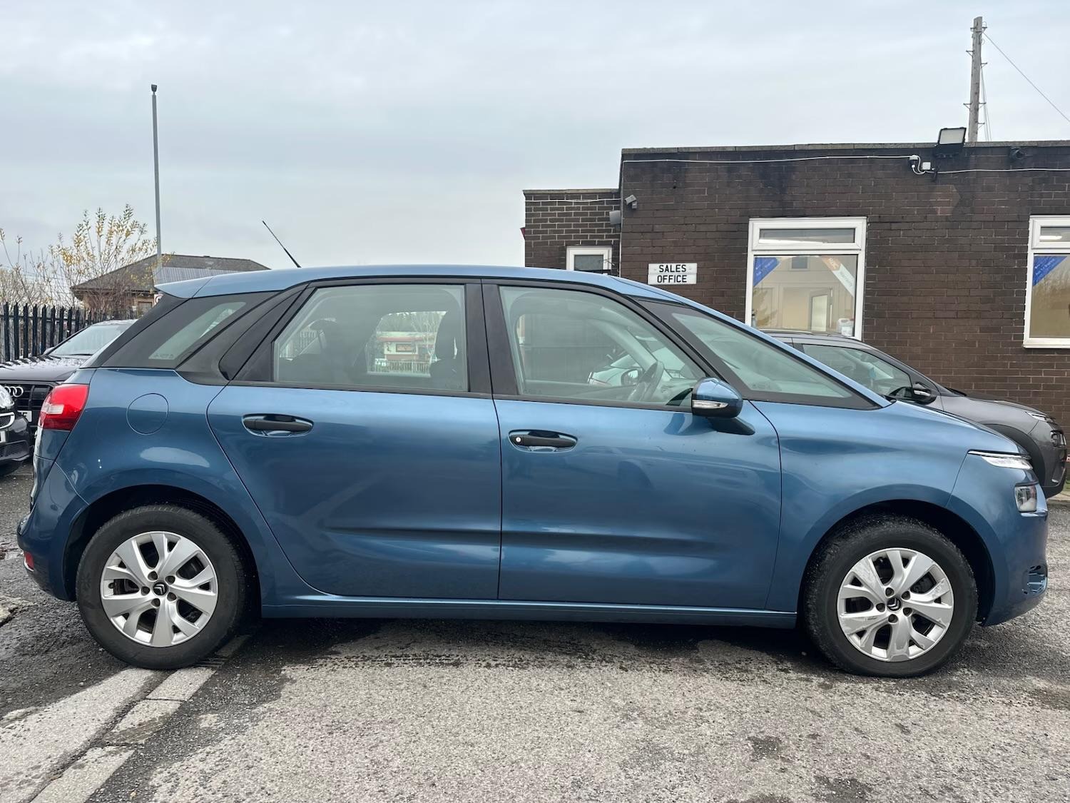 Used Citroen C4 Picasso 2014 for sale - 77171018: Photo 2