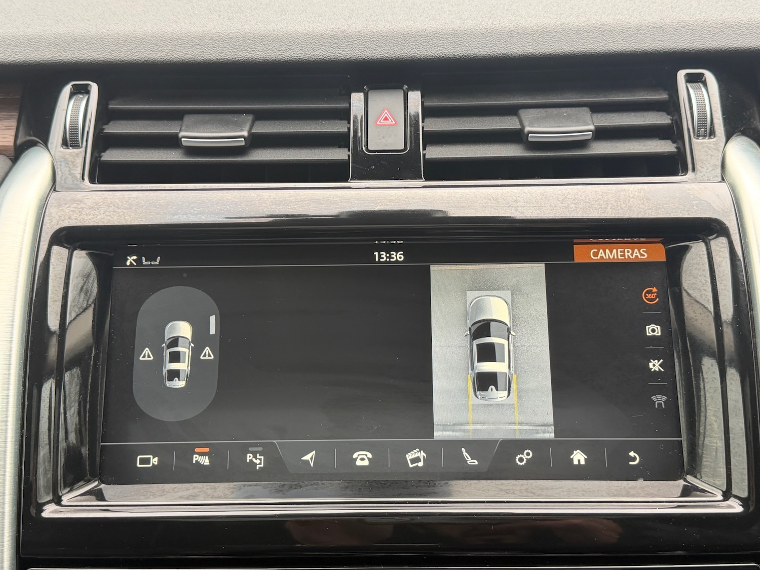 Used Land Rover Discovery 2020 for sale - 77438496: Photo 18