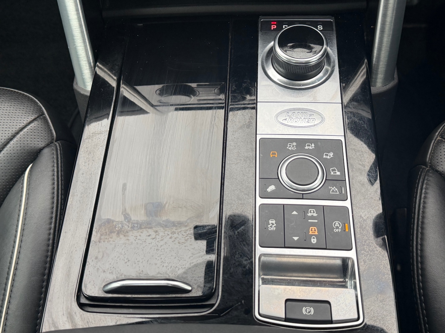 Used Land Rover Discovery 2020 for sale - 77438496: Photo 27