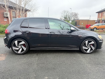 Used Volkswagen Golf 2015 for sale - 77364803: Photo