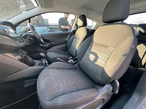 Used Peugeot 208 2012 for sale - 74266436: Photo 15