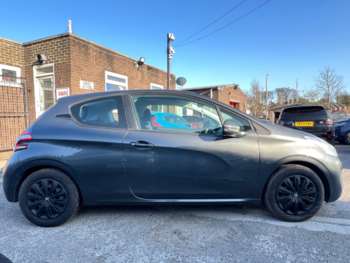 Used Peugeot 208 2012 for sale - 74266436: Photo