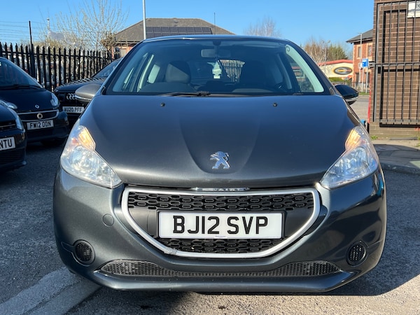 Used Peugeot 208 2012 for sale - 74266436: Photo 8