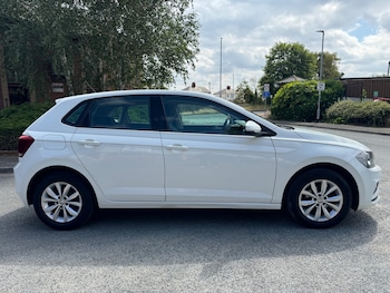 Used Volkswagen Polo 2018 for sale - 79253573: Photo