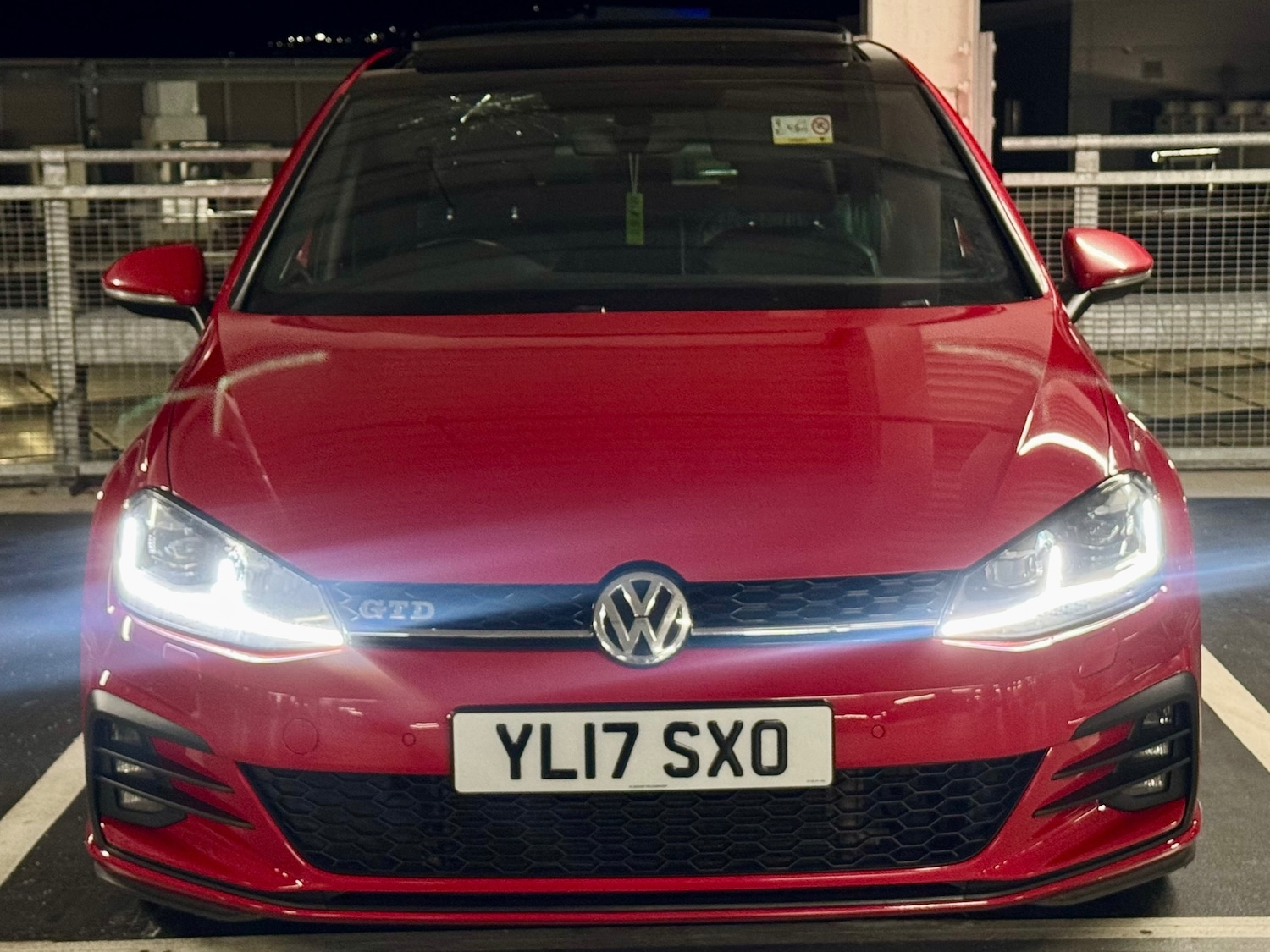 Used Volkswagen Golf 2017 for sale - 77540107: Photo 2