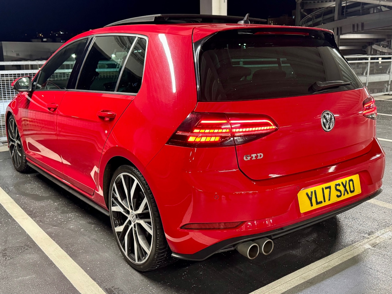 Used Volkswagen Golf 2017 for sale - 77540107: Photo 7