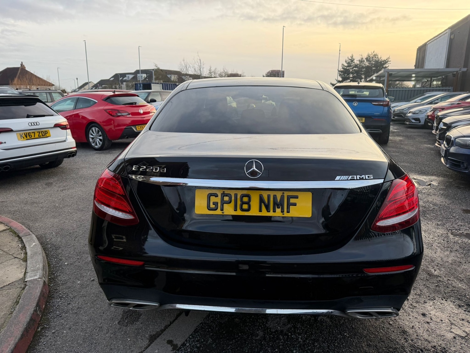 Used Mercedes-Benz E Class 2018 for sale - 77630896: Photo 3