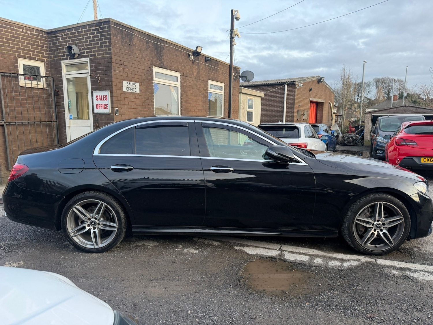 Used Mercedes-Benz E Class 2018 for sale - 77630896: Photo 8