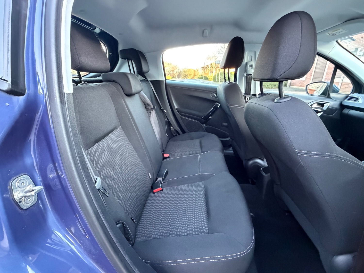 Used Peugeot 208 2016 for sale - 77587386: Photo 11