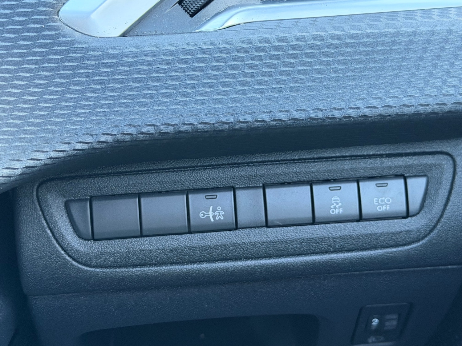 Used Peugeot 208 2016 for sale - 77587386: Photo 15