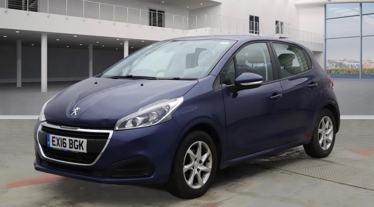 Used Peugeot 208 2016 for sale - 77587386: Photo 2