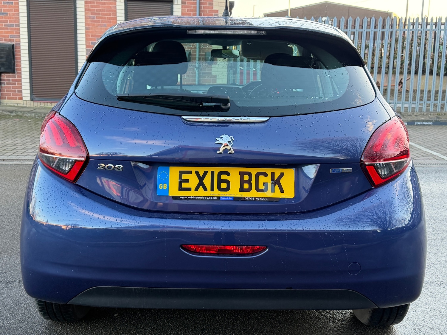 Used Peugeot 208 2016 for sale - 77587386: Photo 4