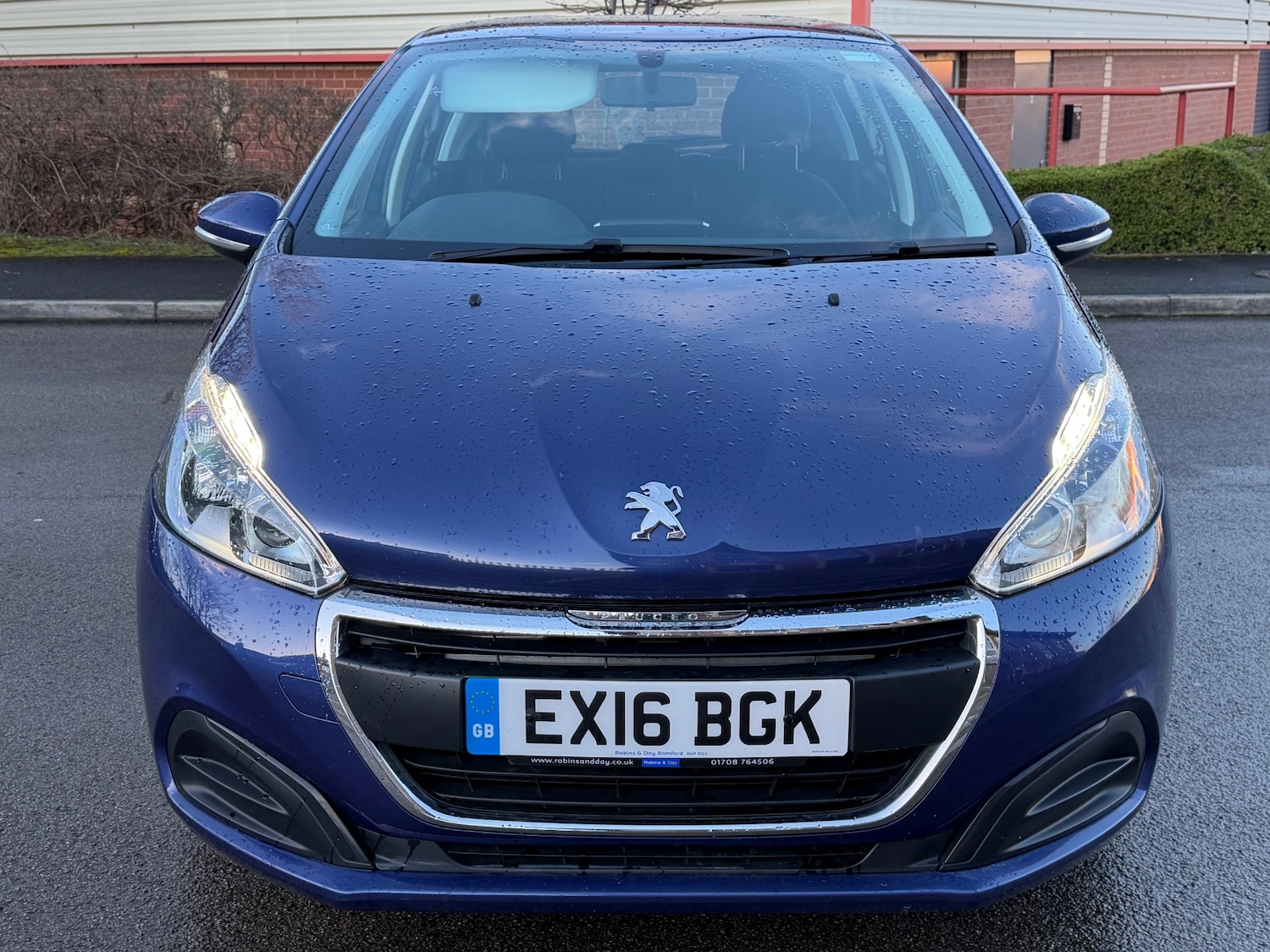 Used Peugeot 208 2016 for sale - 77587386: Photo 8