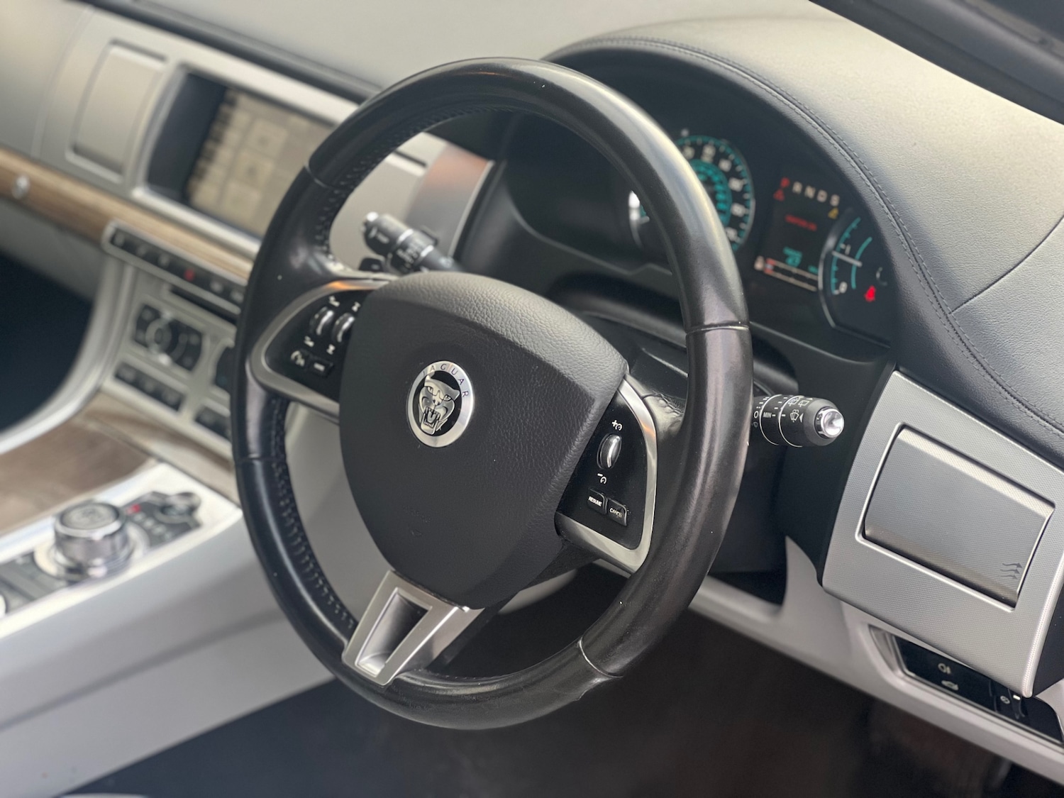 Used Jaguar XF 2014 for sale - 77106754: Photo 12