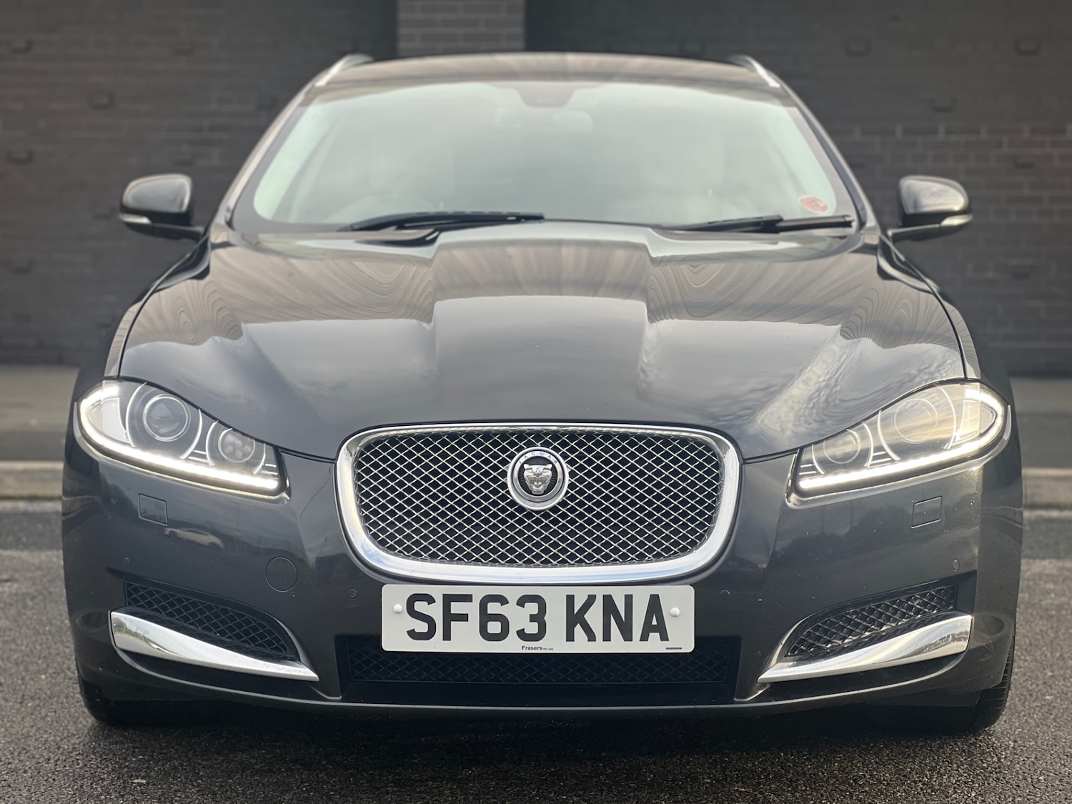 Used Jaguar XF 2014 for sale - 77106754: Photo 2