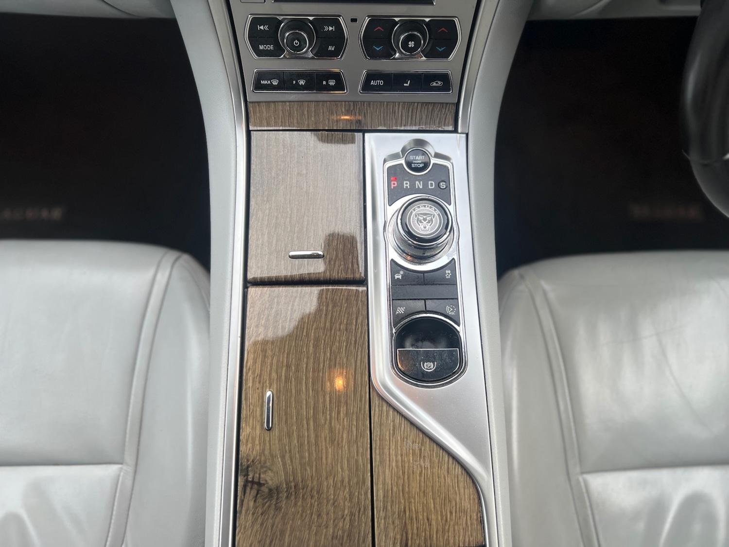 Used Jaguar XF 2014 for sale - 77106754: Photo 22