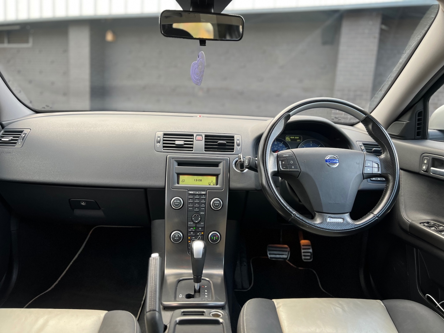 Used Volvo V50 2009 for sale - 77106448: Photo 14