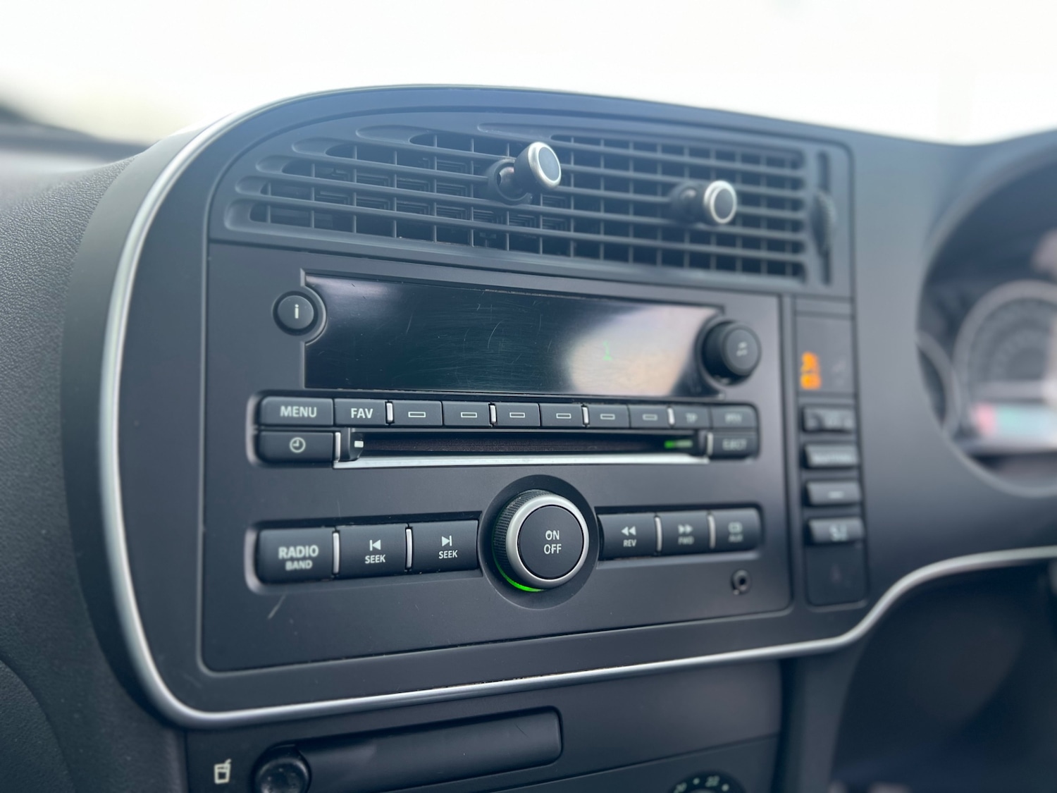 Used Saab 9-3 2010 for sale - 77106647: Photo 19