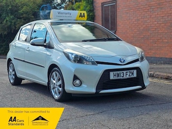 Used Toyota Yaris 2013 for sale - 78892330: Photo