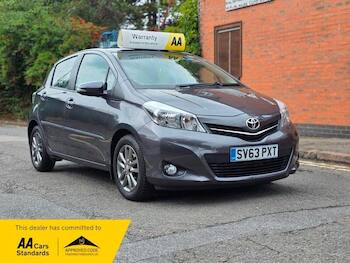 Used Toyota Yaris 2014 for sale - 79781093: Photo