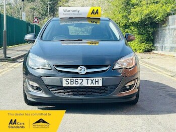 Used Vauxhall Astra 2013 for sale - 78436365: Photo