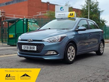Used Hyundai i20 2018 for sale - 79740429: Photo