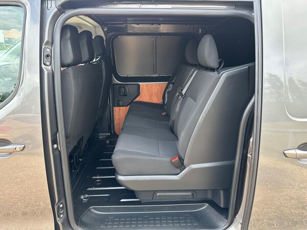 Used Vauxhall Vivaro 2020 for sale - 76158888: Photo 16