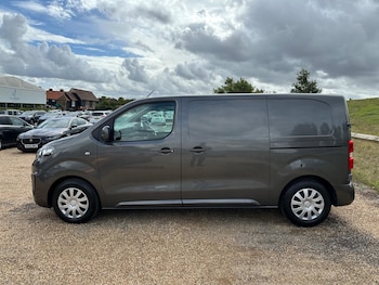 Used Vauxhall Vivaro 2020 for sale - 76158888: Photo 4