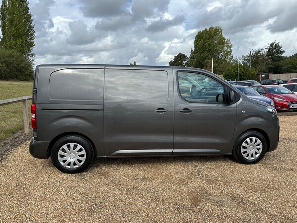 Used Vauxhall Vivaro 2020 for sale - 76158888: Photo 7
