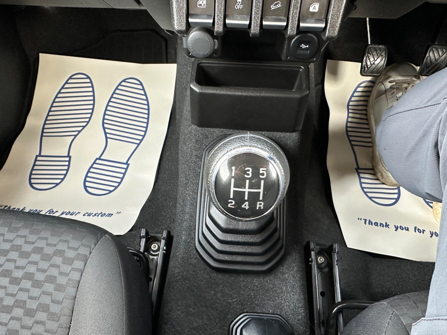 Used Suzuki Jimny 2023 for sale - 76995309: Photo 12