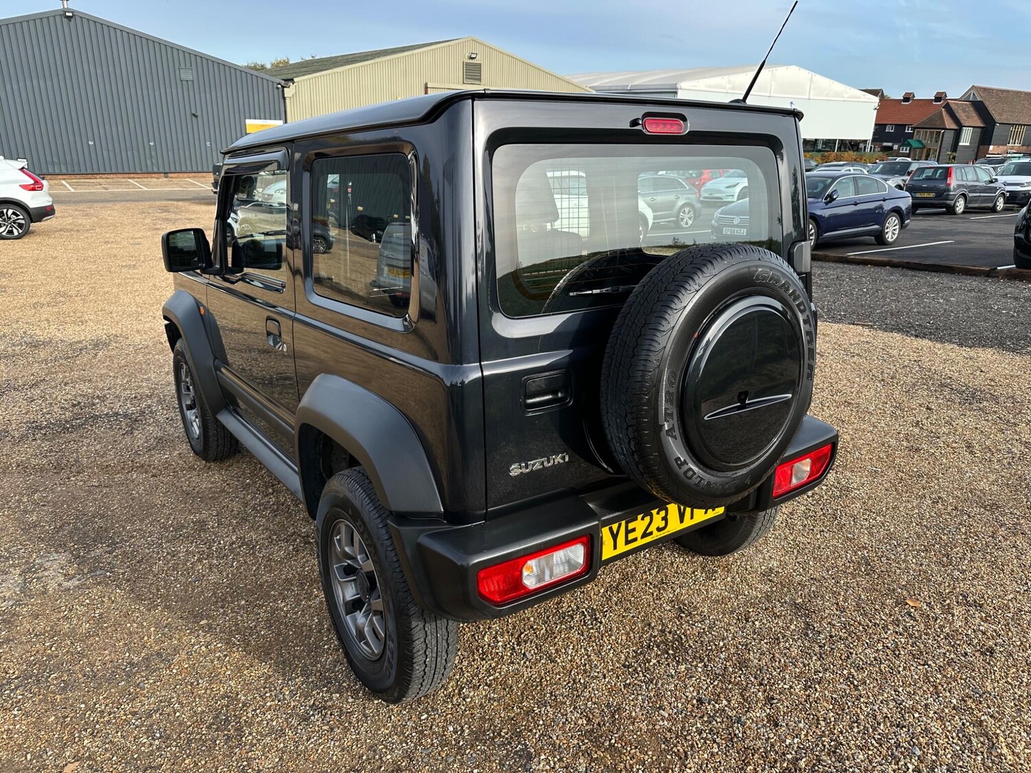 Used Suzuki Jimny 2023 for sale - 76995309: Photo 5