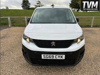 Used Peugeot Partner 2019 for sale - 76988206: Photo