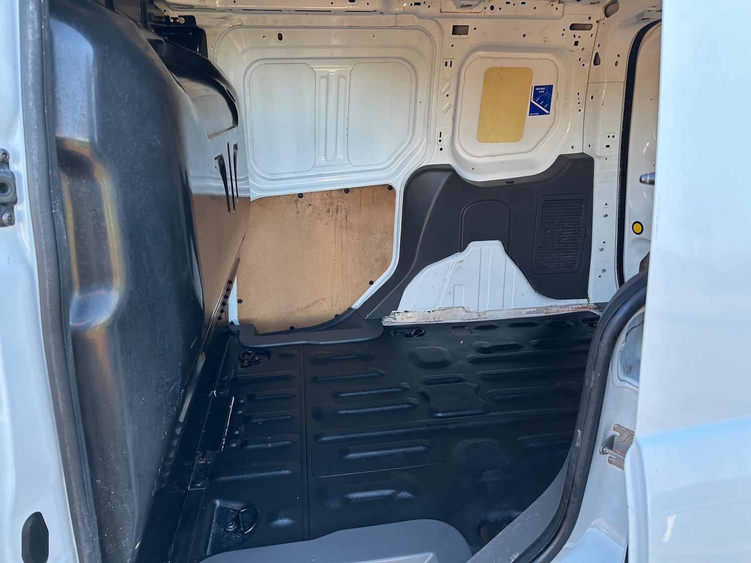 Used Ford Transit Connect 2018 for sale - 76485499: Photo 17