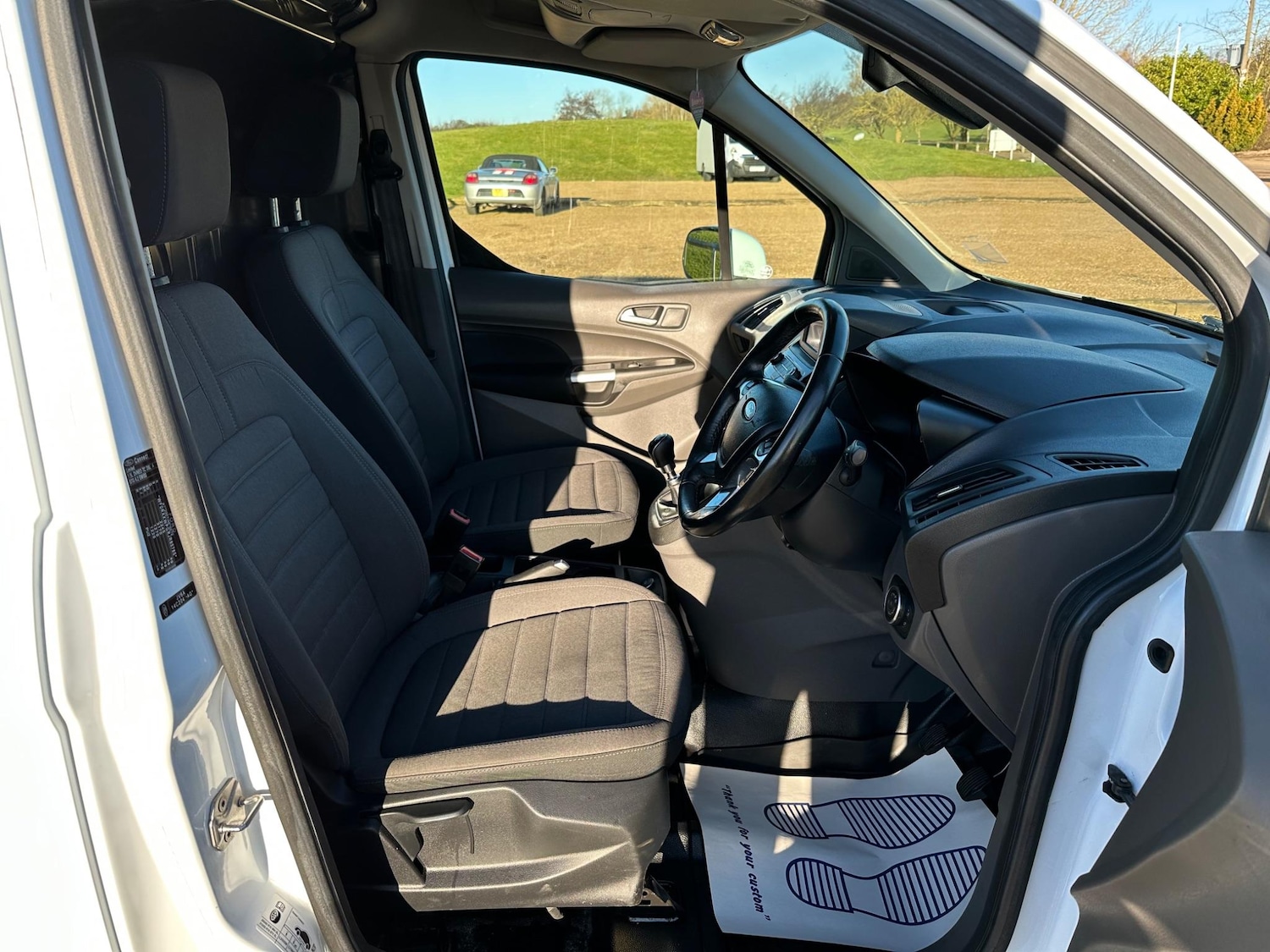 Used Ford Transit Connect 2018 for sale - 76485499: Photo 9