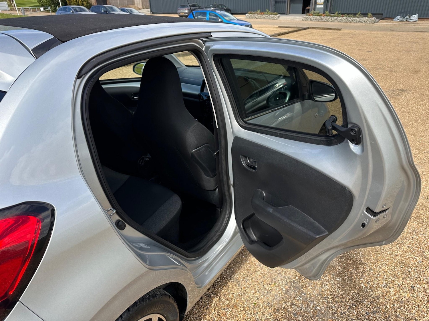 Vehicle 14
