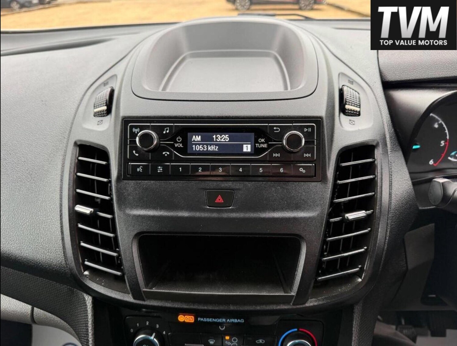 Used Ford Transit Connect 2018 for sale - 76512873: Photo 15