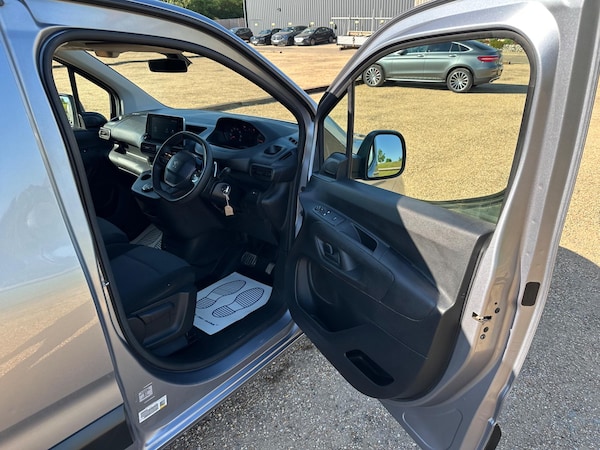 Used Peugeot Partner 2021 for sale - 74631660: Photo 10