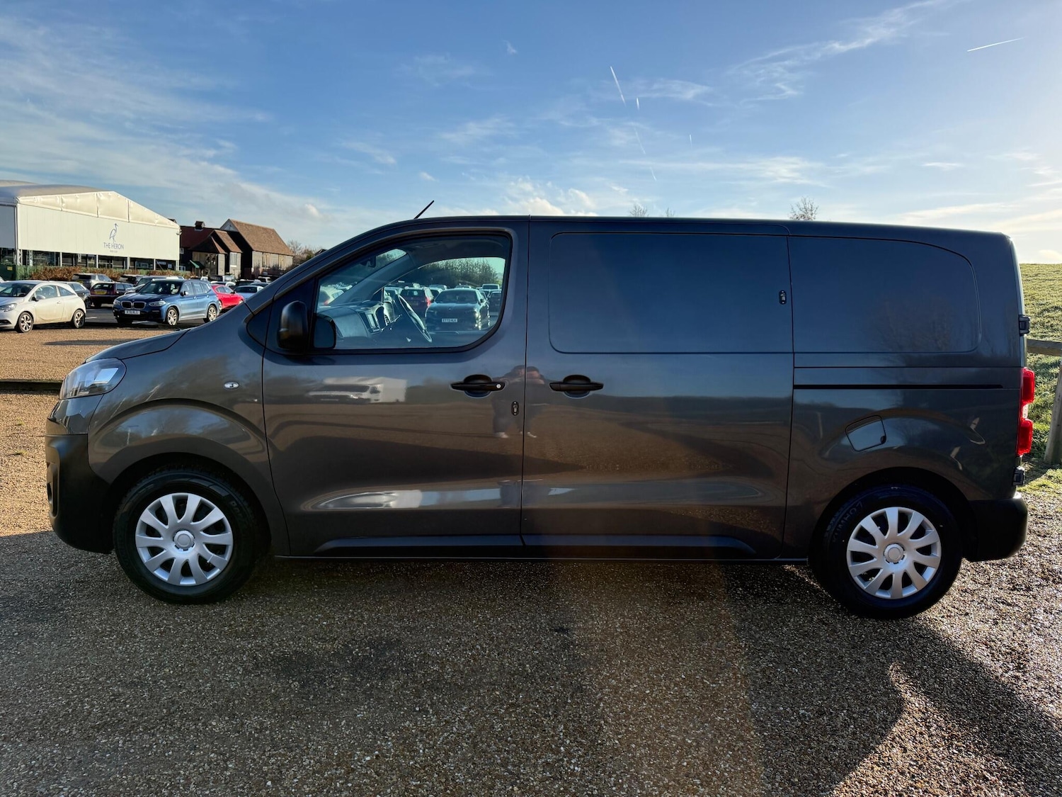 Used Vauxhall Vivaro 2020 for sale - 77101941: Photo 4